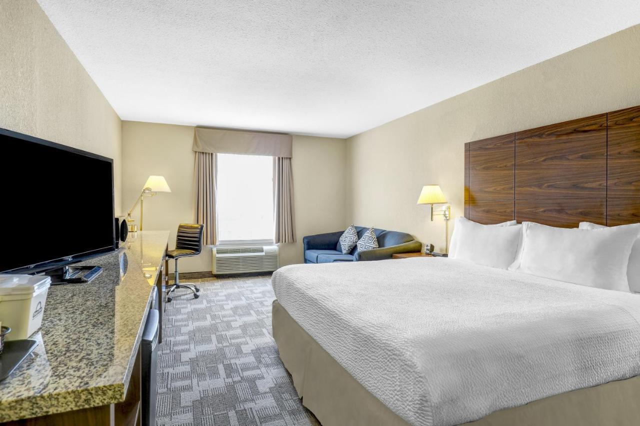 Days Inn By Wyndham רד דיר מראה חיצוני תמונה